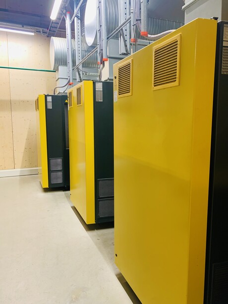 Tres compresores KAESER suministran el aire comprimido necesario.